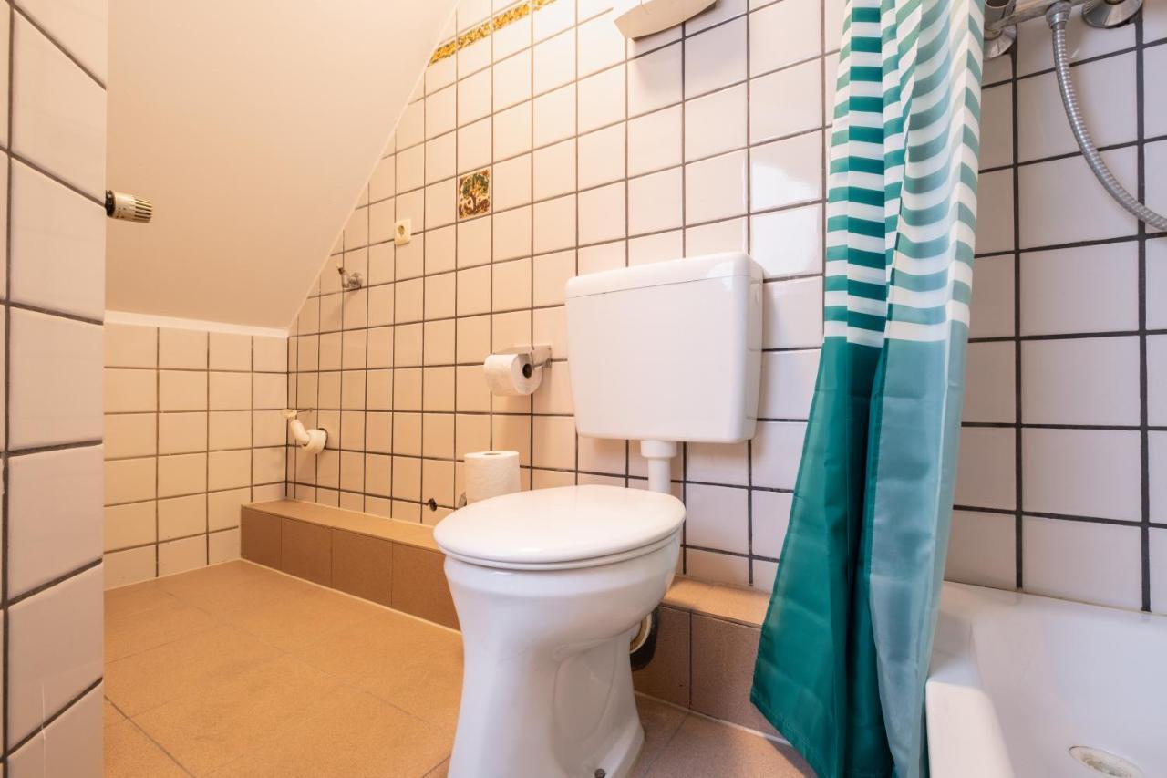 Cruwzo I In Apartment Wuppertal